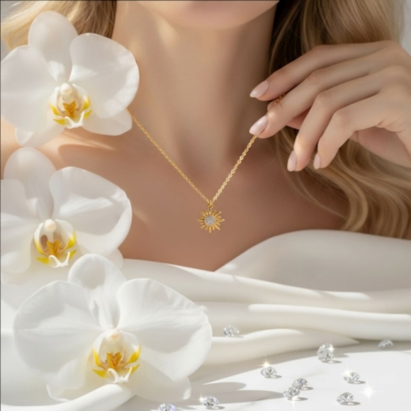 🆕️Dainty Sunburst Pendant 18K Gold Plated Stainless Steel CZ Celestial Necklace - Picture 10 of 12